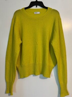 Sonoma crewneck sweater size large